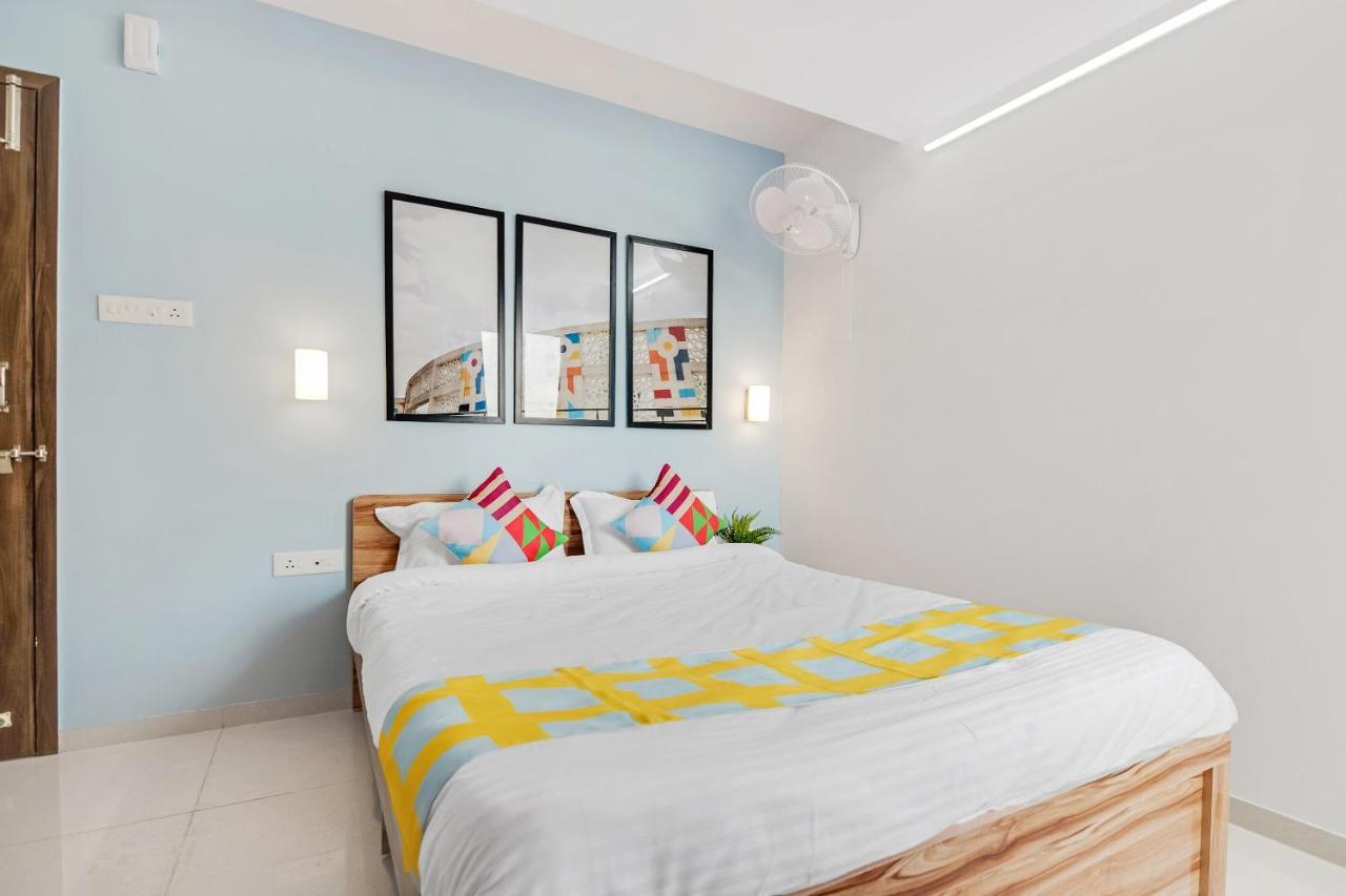Kochi Oyo 79233 Hotel Hive Stays المظهر الخارجي الصورة